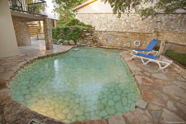 INN OF THE HILLS HOTEL AND CONFERENCE (Kerrville)